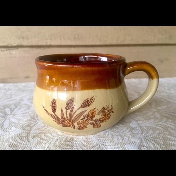 Vintage Ceramic Mug With Classic Wheat Pattern
